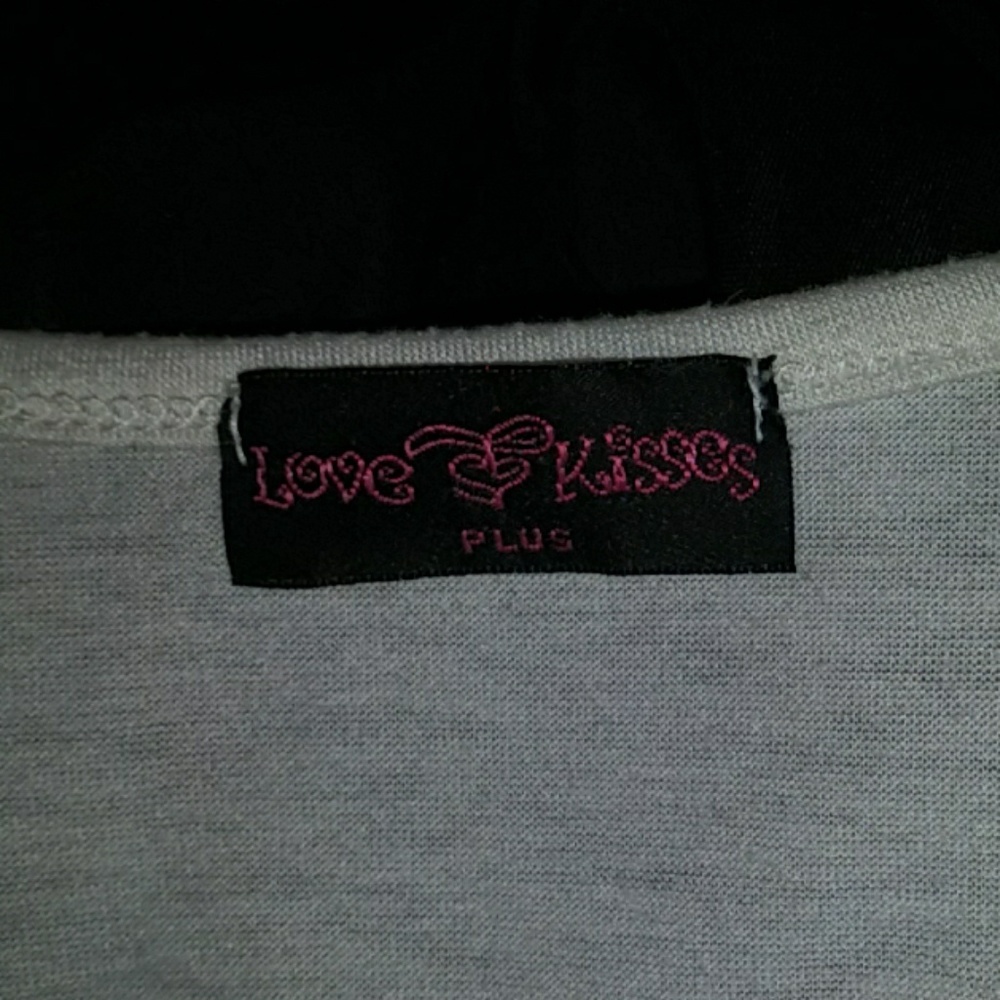 Shirt - Picture 3 of 3